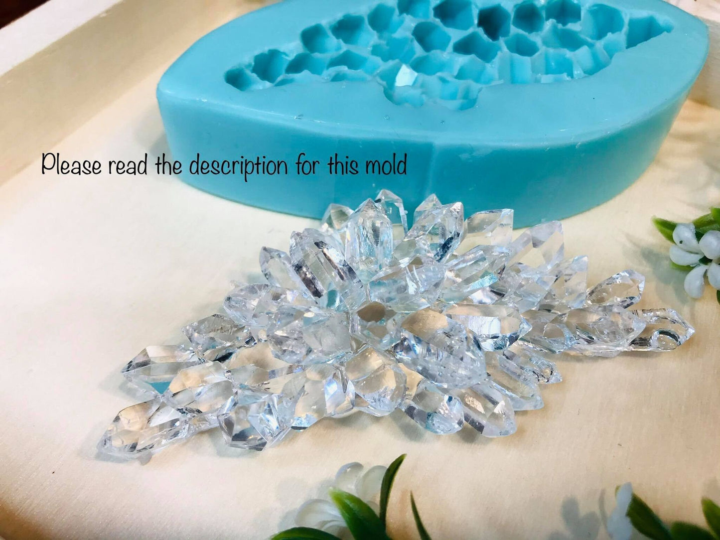 Crystal Cluster Silicone Mold, Classique Mold, Geode Crystal Cluster Mold, Glossy Long Silicone Mold