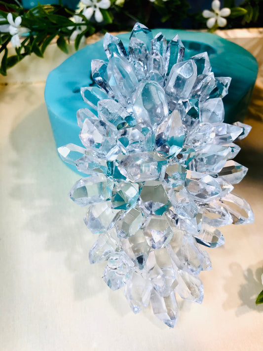 Crystal Cluster Silicone Mold || Glossy Geode Crystal Cluster|| Big Crystal Silicone Mold